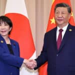 Poignée de main entre deux présidents