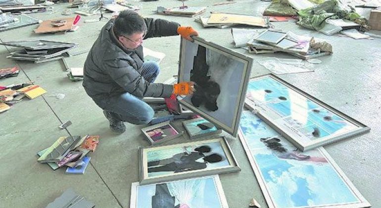 Langfang (Hebei) – Liu Wei : Papier broyé, papier mémo