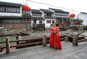 Suzhou (Jiangsu) – Duo Na, vendeuse d’amour virtuel