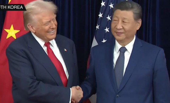 Busan, scène d’un fragile rapprochement entre Pékin et Washington   